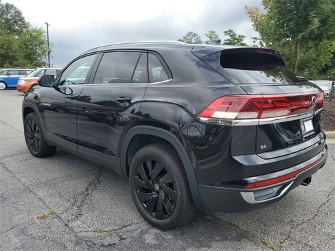 New 2026 Volkswagen Atlas Cross Sport SE image 5