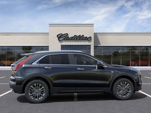New 2025 Cadillac XT4 Premium Luxury w/ Cold Weather Package image 5