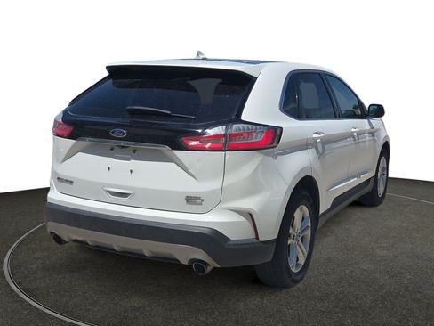 Used 2019 Ford Edge SEL w/ Equipment Group 201A AWD/4WD image 6
