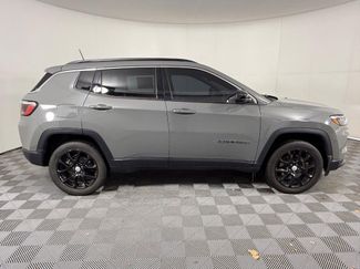 Used 2023 Jeep Compass Latitude video 2