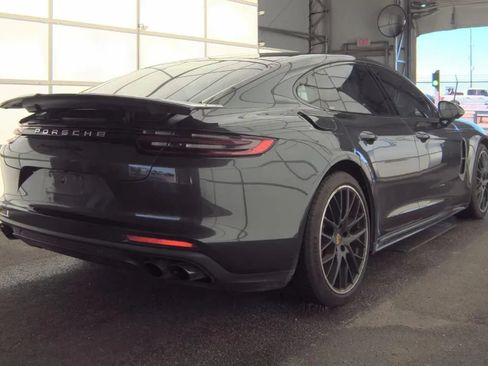 Used 2017 Porsche Panamera Turbo w/ Sport Package AWD/4WD image 3