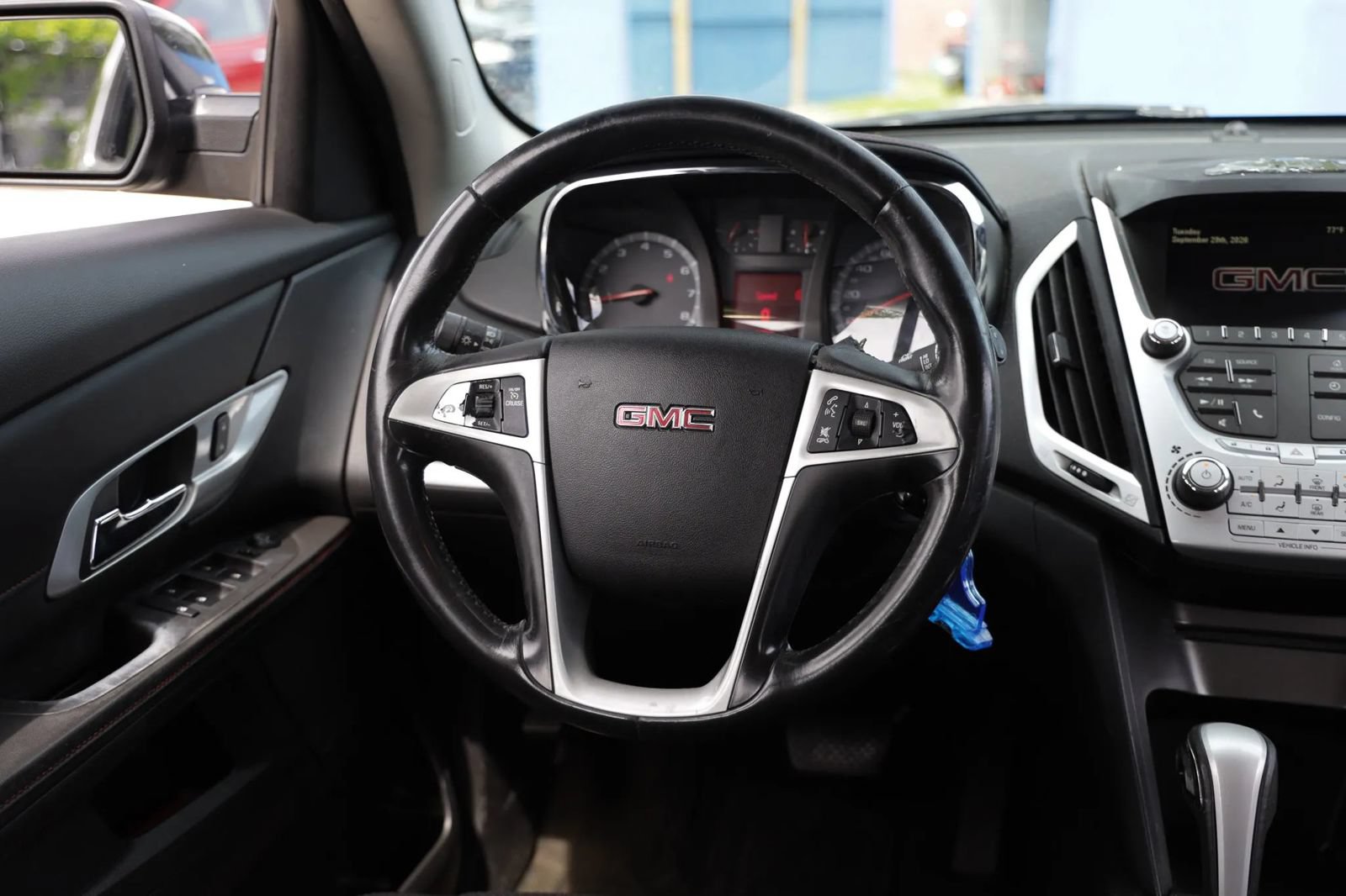 Used 2012 GMC Terrain SLE AWD/4WD image 29