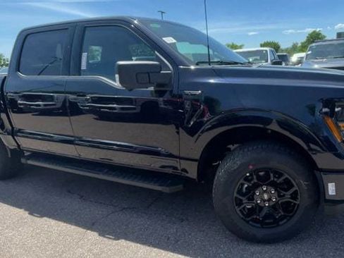 New 2026 Ford F150 XLT w/ Equipment Group 302A MID AWD/4WD image 8