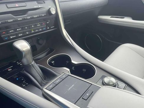 Used 2022 Lexus RX 350 AWD w/ Premium Package image 32