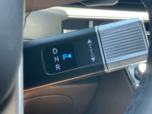 Used 2025 Hyundai Santa Fe SEL image 11