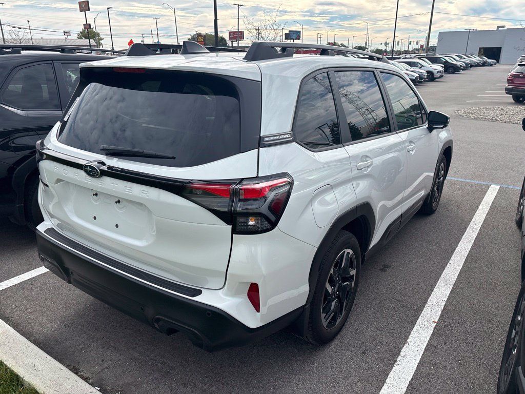 Used 2026 Subaru Forester Limited AWD/4WD image 9