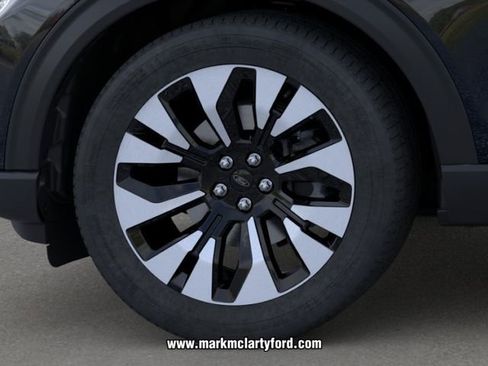 New 2026 Ford Explorer Platinum AWD/4WD image 19