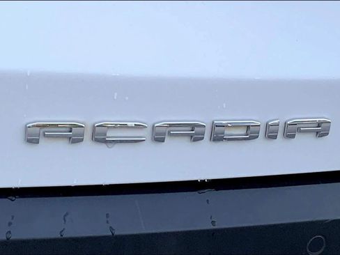 Used 2022 GMC Acadia AT4 image 29