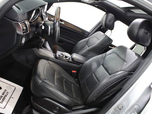 Used 2017 Mercedes-Benz GLS 450 4MATIC w/ Premium Package image 18