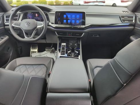 New 2026 Volkswagen Atlas Cross Sport SEL Premium R-Line image 25