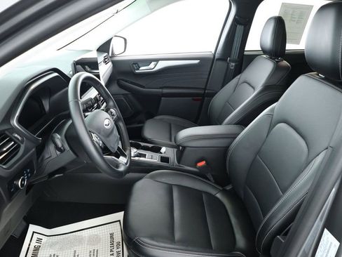 Used 2024 Ford Escape Platinum image 18