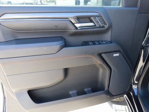 Used 2024 GMC Sierra 3500 AT4 w/ AT4 Premium Plus Package image 10