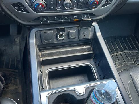 Used 2015 GMC Sierra 1500 SLT w/ SLT Crew Cab Value Package image 37