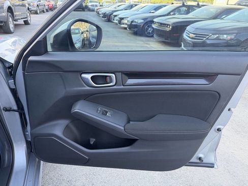 Used 2022 Honda Civic EX image 19