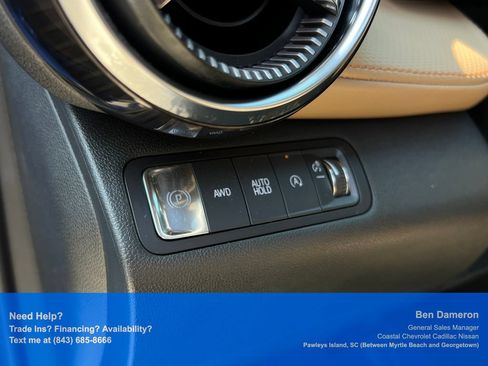 Used 2025 Chevrolet Equinox ACTIV w/ Safety and Technology Package AWD/4WD image 12