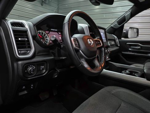 Used 2021 RAM 1500 Big Horn AWD/4WD image 12
