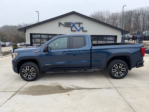 Used 2019 GMC Sierra 1500 AT4 w/ AT4 Premium Package image 6