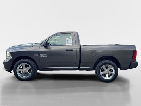 Used 2014 RAM 1500 Express AWD/4WD image 2