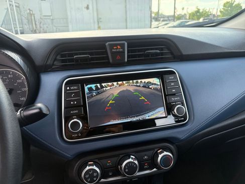 Used 2025 Nissan Versa SV image 22