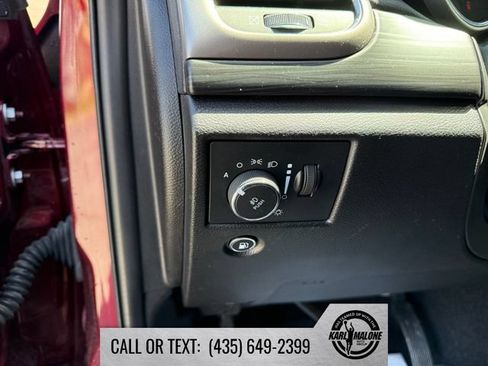 Used 2021 Jeep Grand Cherokee Laredo X AWD/4WD image 15