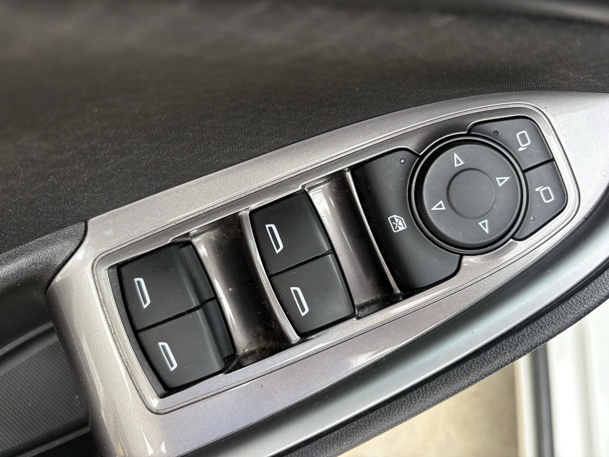 Used 2021 Chevrolet Malibu RS FWD image 11