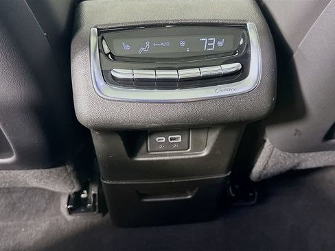 Used 2024 Cadillac XT6 Sport w/ Technology Package AWD/4WD image 26