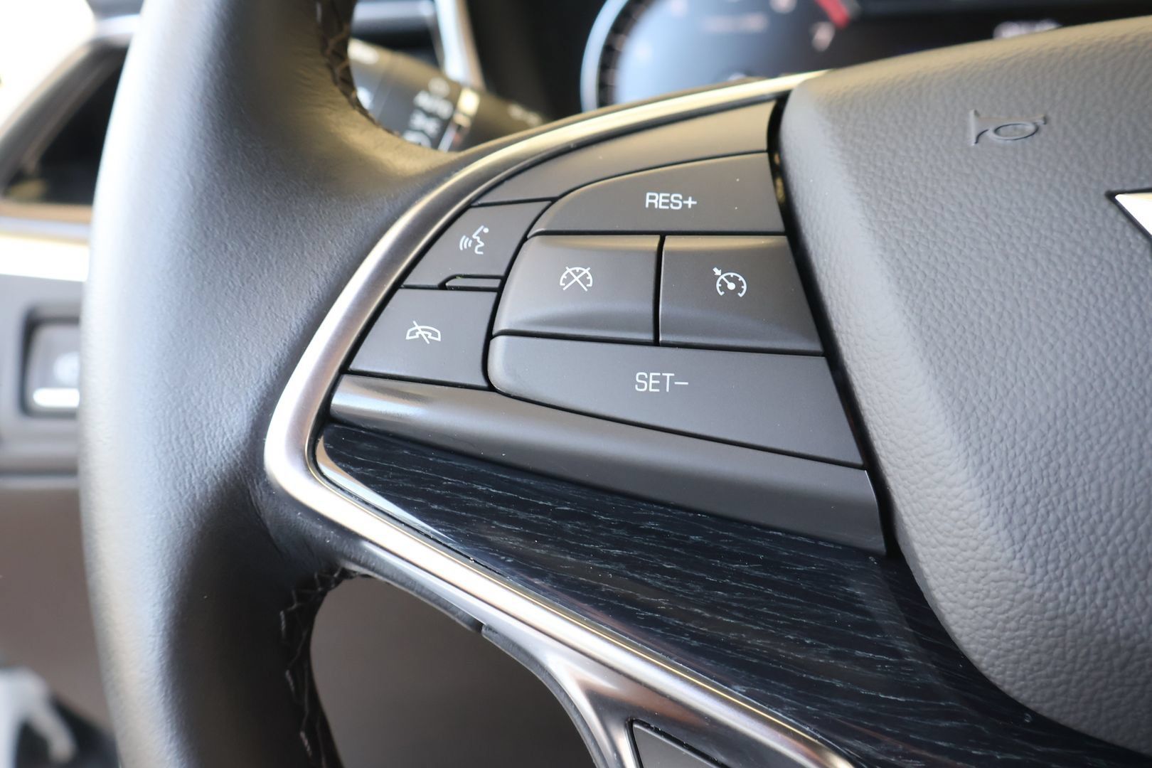 Used 2024 Cadillac XT5 Premium Luxury FWD image 21