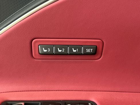 Used 2024 Lexus LC 500 Convertible image 15