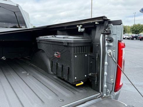 Used 2022 Ford F150 Lariat image 19