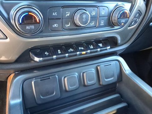 Used 2017 Chevrolet Silverado 2500 High Country w/ Duramax Plus Package image 26