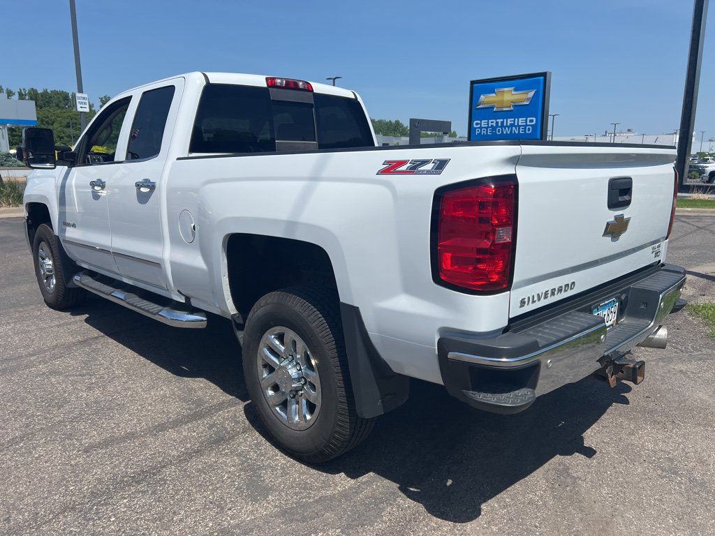 Used 2017 Chevrolet Silverado 2500 LTZ w/ LTZ Plus Package AWD/4WD image 4