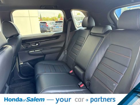 Used 2025 Honda CR-V Sport Touring image 13