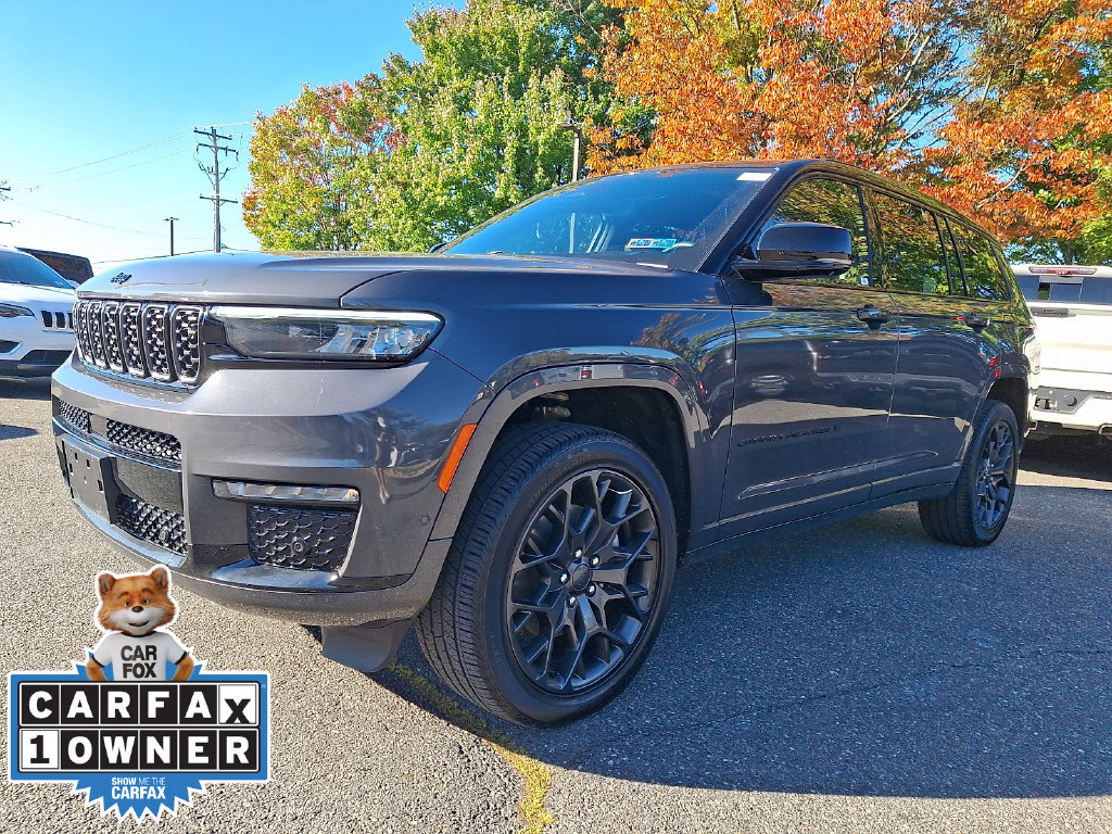 Used 2024 Jeep Grand Cherokee L Summit w/ Advanced Protech Group IV AWD/4WD image 3
