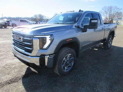New 2026 GMC Sierra 2500 SLE w/ SLE Value Package; AWD/4WD image 10