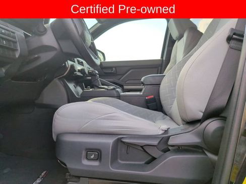 Certified 2026 Toyota Tacoma SR5 AWD/4WD image 20