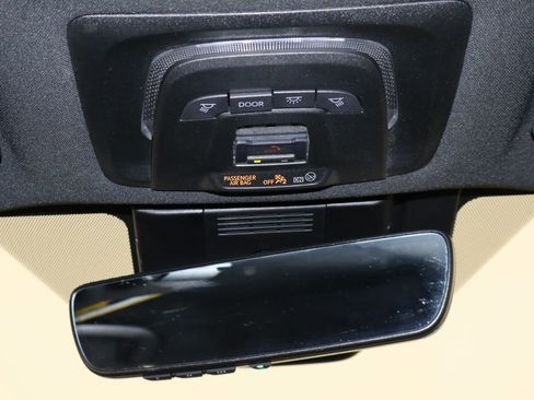 Used 2023 Subaru Solterra AWD image 24