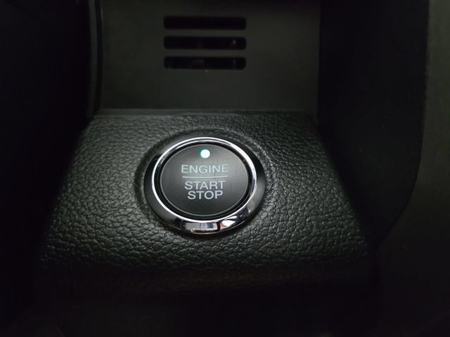 Used 2021 Ford Expedition XLT AWD/4WD image 26