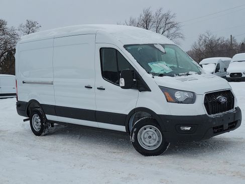 New 2026 Ford Transit 250 148 Medium Roof image 28