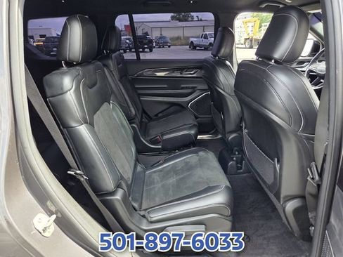 Used 2021 Jeep Grand Cherokee L Laredo RWD image 15