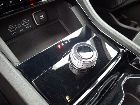 Used 2023 Jeep Grand Cherokee L Laredo image 22