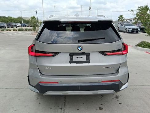 Used 2025 BMW X1 xDrive28i AWD/4WD image 5