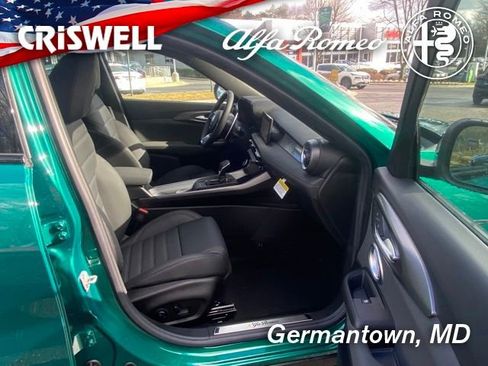 New 2024 Alfa Romeo Tonale Veloce image 37