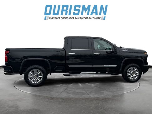 Used 2025 Chevrolet Silverado 2500 High Country w/ High Country Premium Package image 7