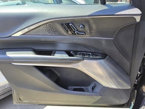 Used 2023 Cadillac Lyriq 2WD image 7