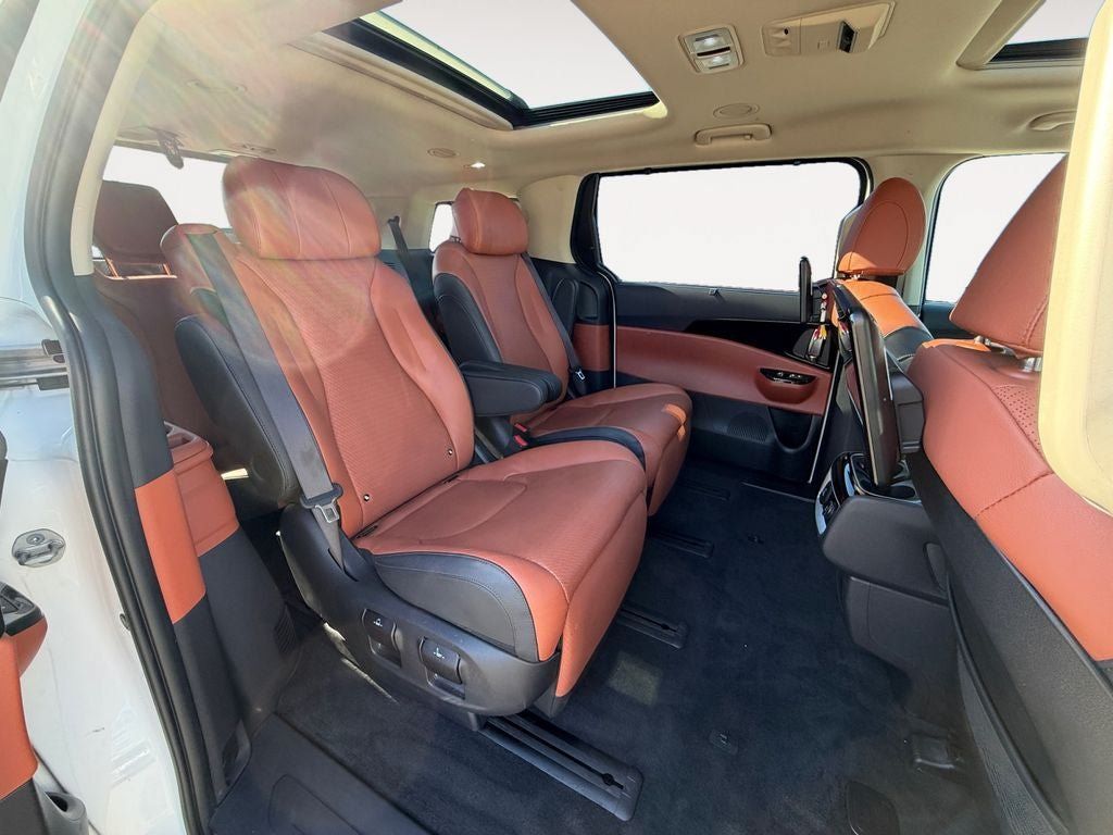 Used 2022 Kia Carnival SX Prestige FWD image 22