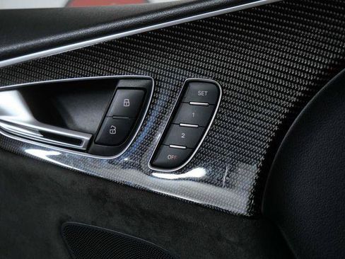 Used 2017 Audi RS 7 Performance AWD/4WD image 25