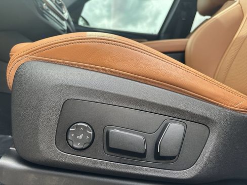 Used 2024 BMW X3 xDrive30i w/ Premium Package AWD/4WD image 14
