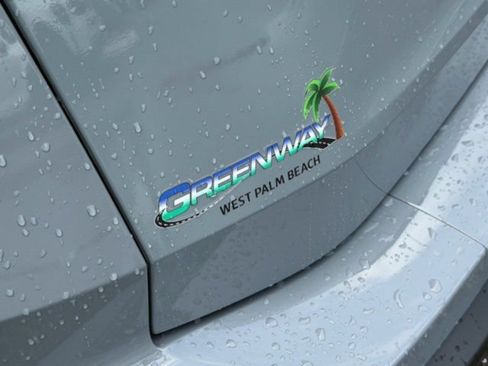 Used 2026 Nissan Rogue SV AWD/4WD image 35