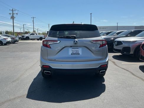 Used 2023 Acura RDX FWD w/ Technology Package image 4