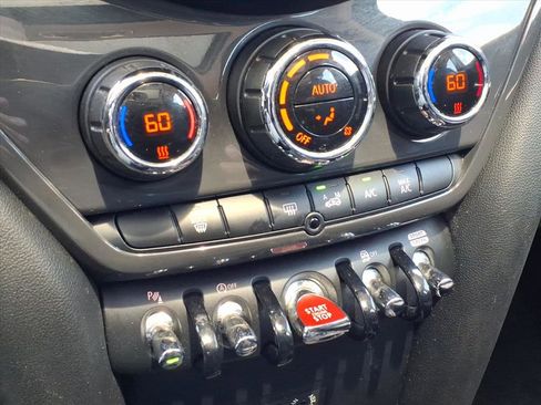 Used 2018 MINI Cooper Countryman image 24